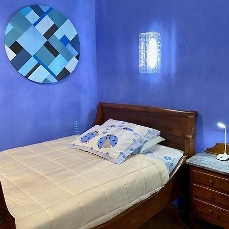 Blue Room Saluzzo Luaran gambar