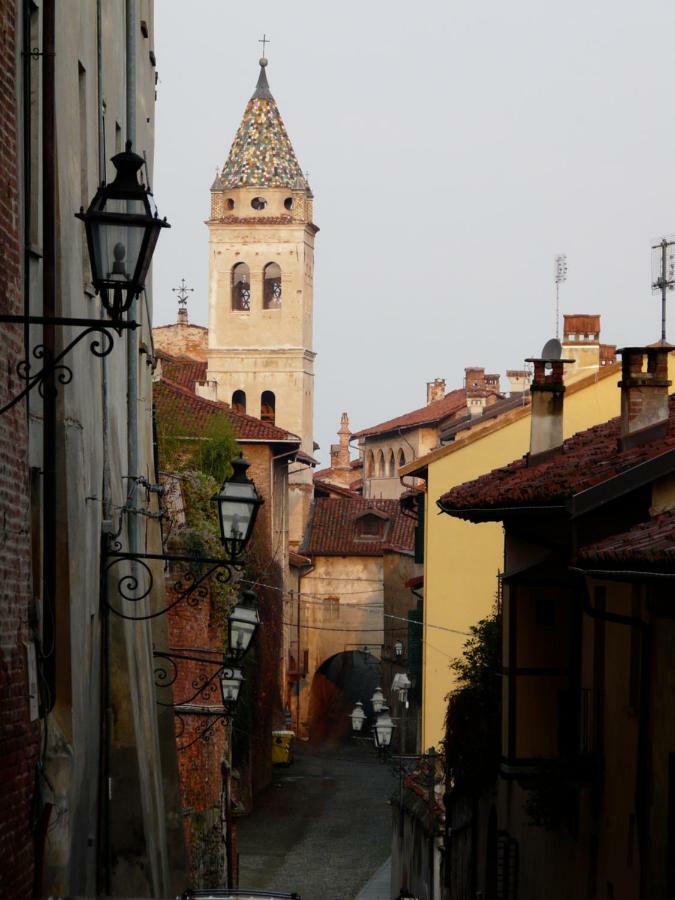 Blue Room Saluzzo Luaran gambar